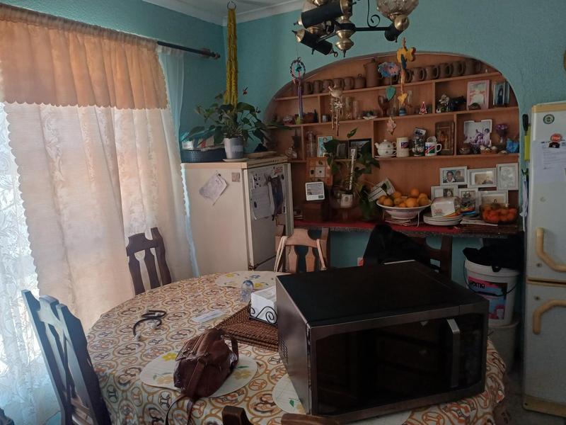 3 Bedroom Property for Sale in Pineview Western Cape